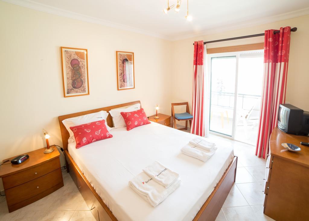 Flh Armacao De Pera Flat With Pool Apartment Exterior photo